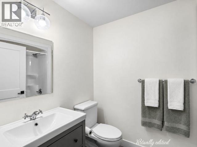 1101-61 GLEANER AVENUE photo 11