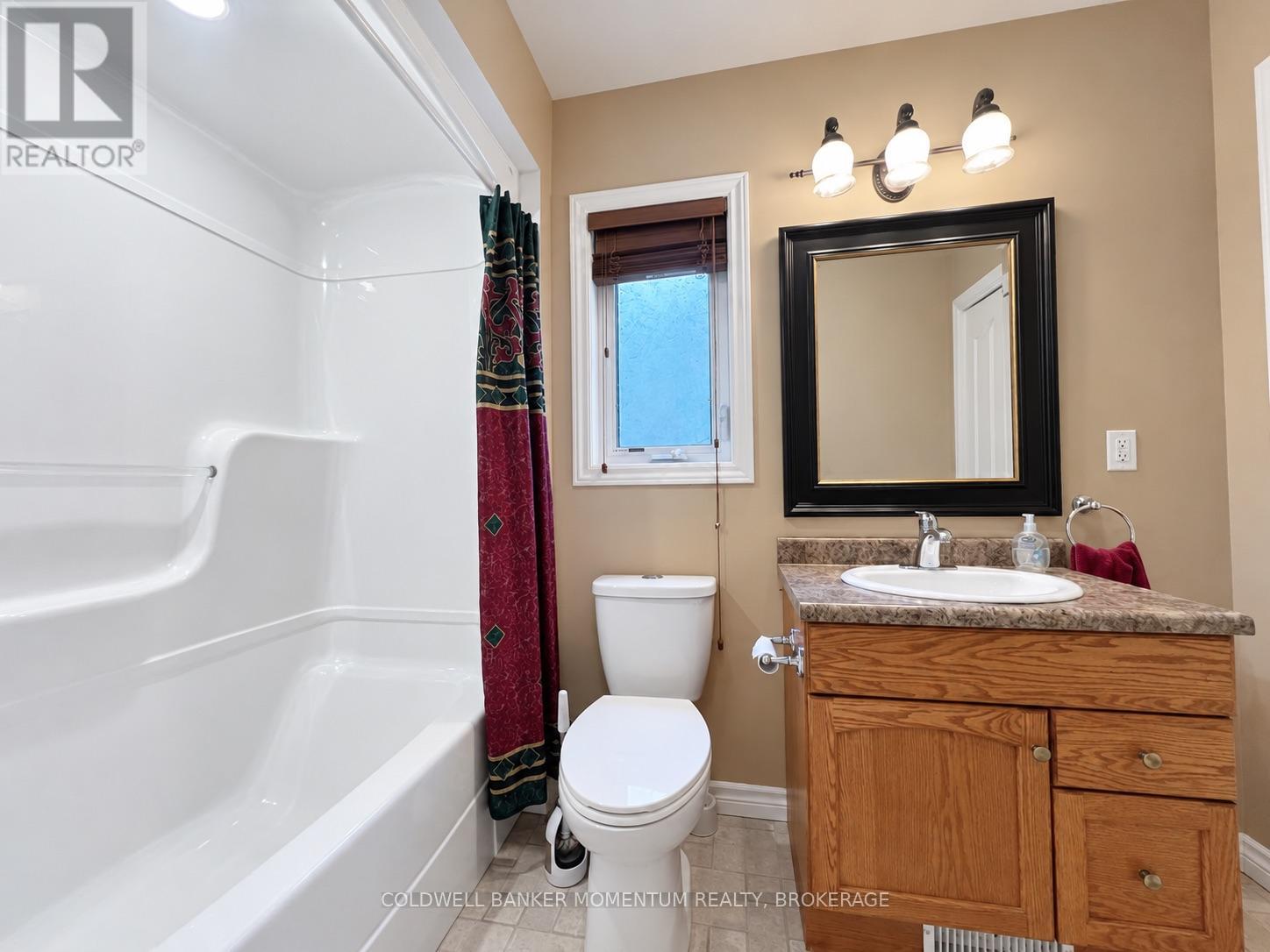 3930 Durban Lane, Lincoln, Ontario  L0R 2C0 - Photo 12 - X13750728