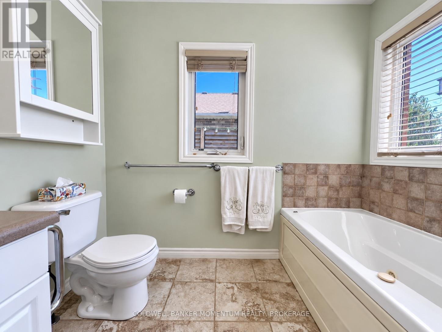 3930 Durban Lane, Lincoln, Ontario  L0R 2C0 - Photo 19 - X13750728