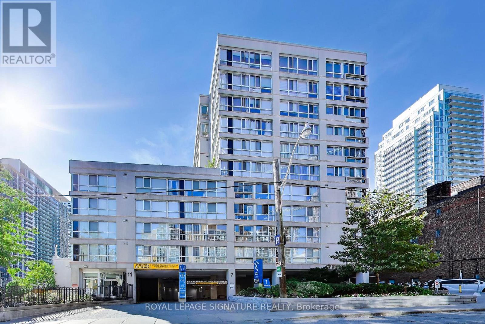 TH5 - 11 BROADWAY AVENUE, Toronto, Ontario