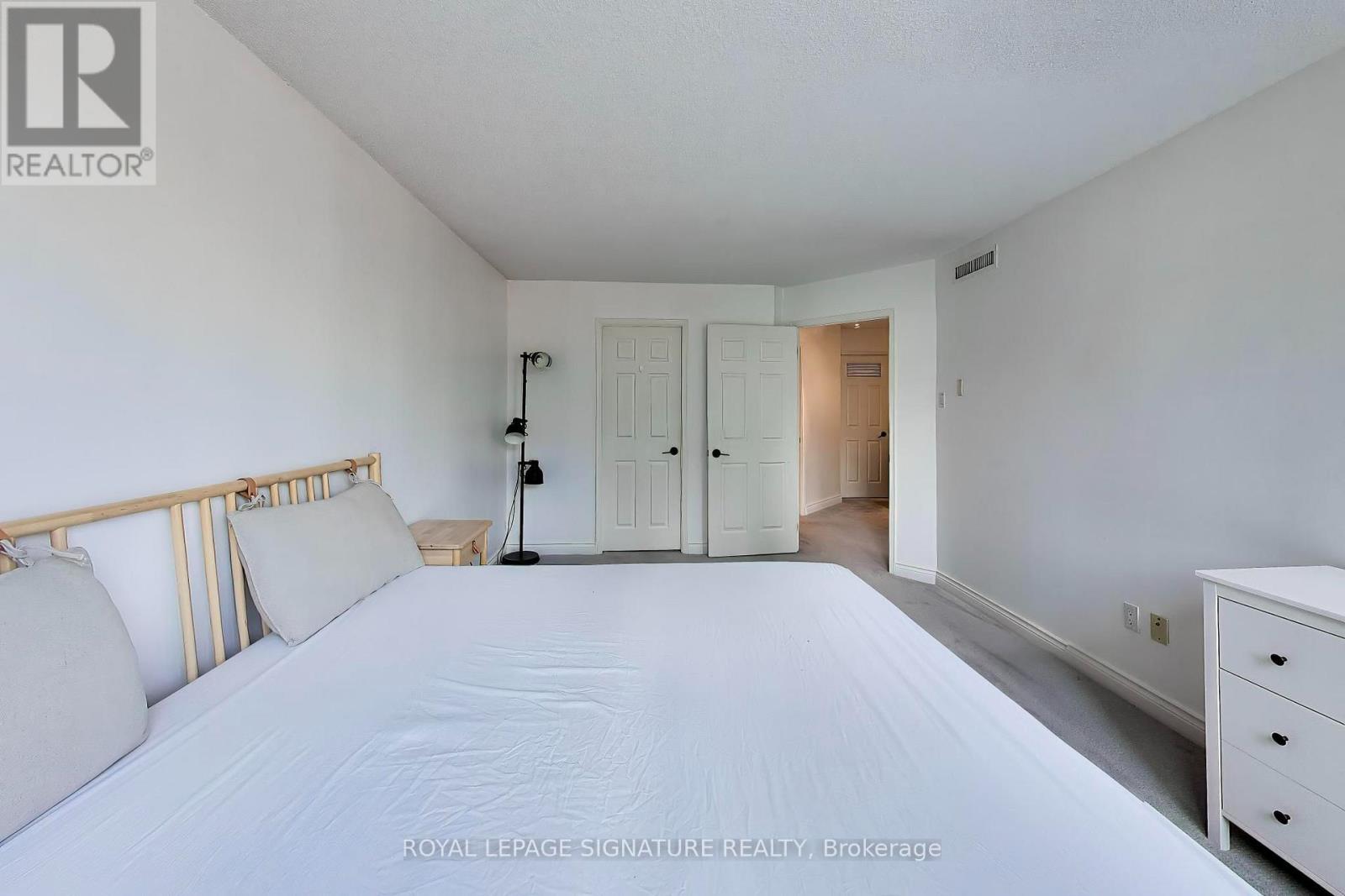 Th5 - 11 Broadway Avenue, Toronto, Ontario M4P 1T7 - Photo 12 - C13750730