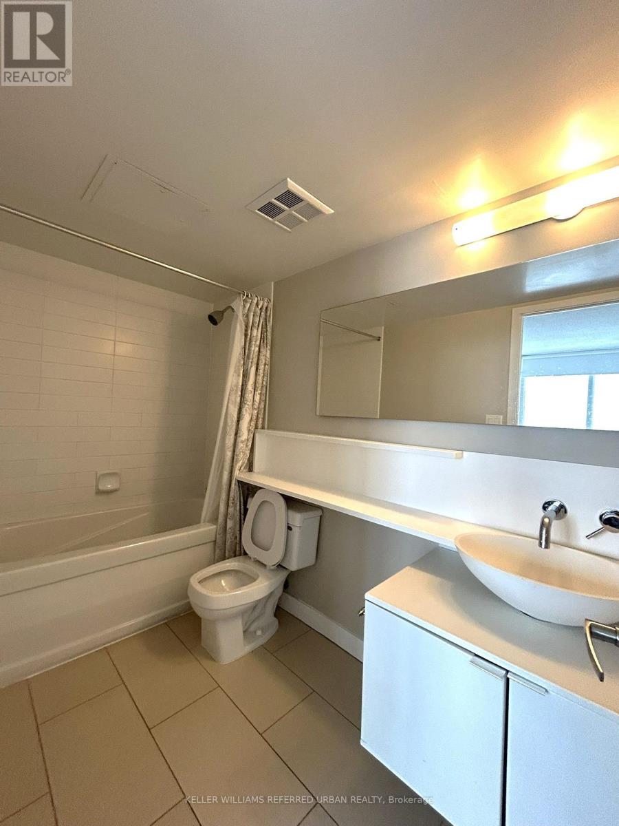 2906 - 15 Fort York Boulevard, Toronto, Ontario L1G 3J5 - Photo 10 - C13750738