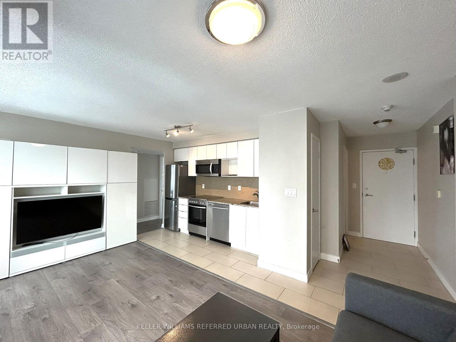 2906 - 15 Fort York Boulevard, Toronto, Ontario L1G 3J5 - Photo 3 - C13750738