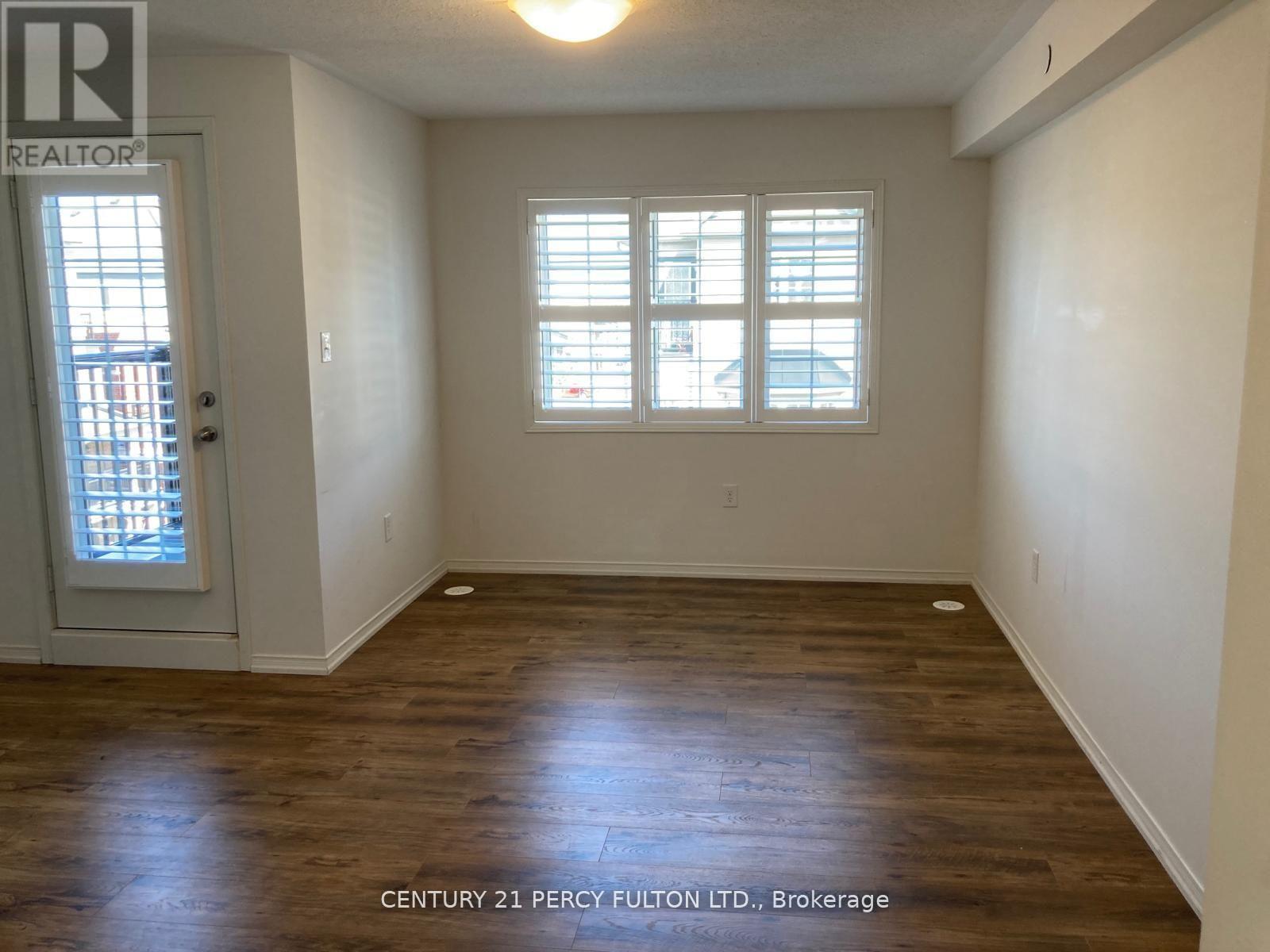 45 Pony Path, Oshawa, Ontario L1L 0L1 - Photo 12 - E13750736