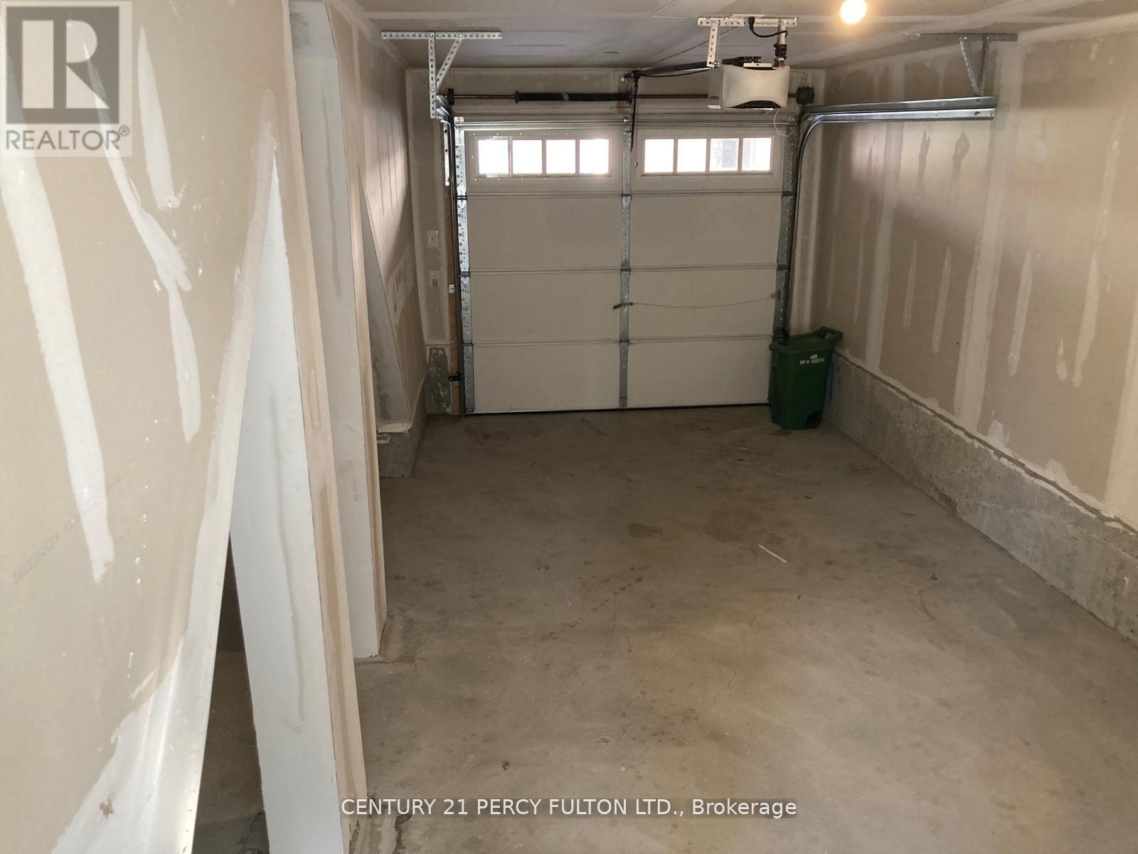 45 Pony Path, Oshawa, Ontario L1L 0L1 - Photo 33 - E13750736