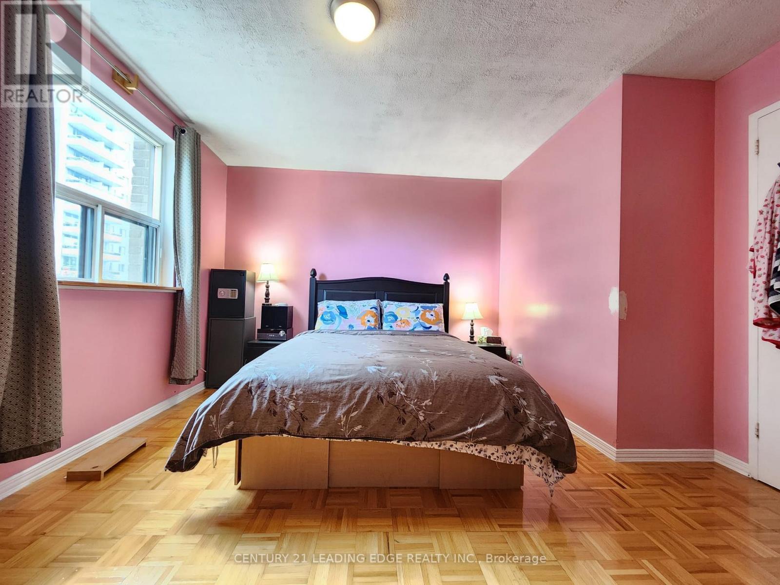 82 - 203 Lotherton Pathway, Toronto, Ontario M6B 2G6 - Photo 11 - W13750718