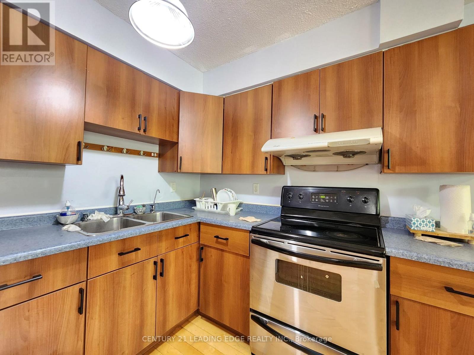82 - 203 Lotherton Pathway, Toronto, Ontario M6B 2G6 - Photo 6 - W13750718