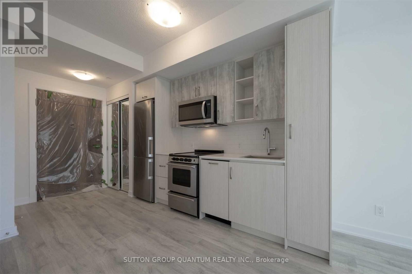 1026 - 251 Manitoba Street, Toronto, Ontario M8Y 0C7 - Photo 2 - W13750722