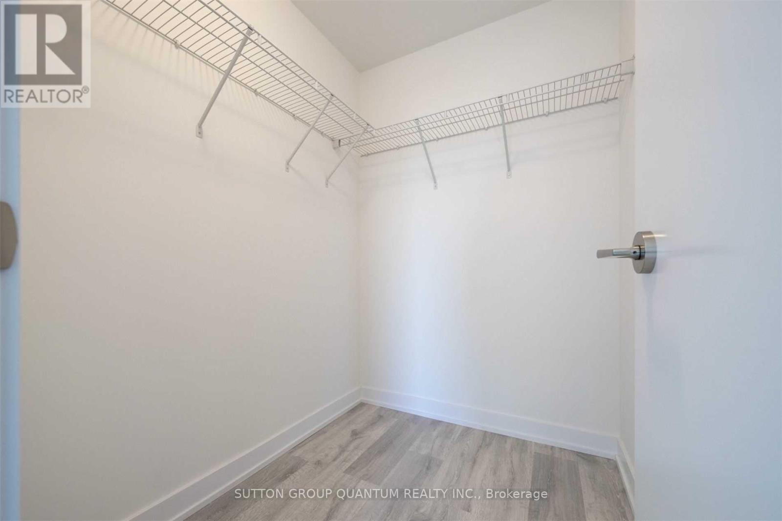 1026 - 251 Manitoba Street, Toronto, Ontario M8Y 0C7 - Photo 7 - W13750722