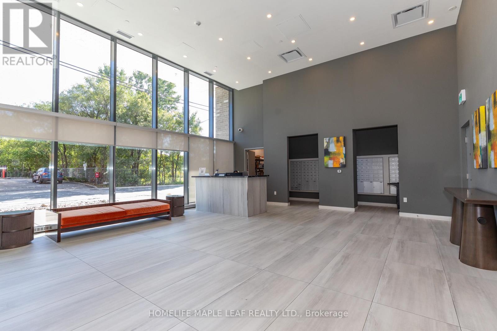 703 - 859 The Queensway, Toronto, Ontario M8Z 1N8 - Photo 3 - W13750732