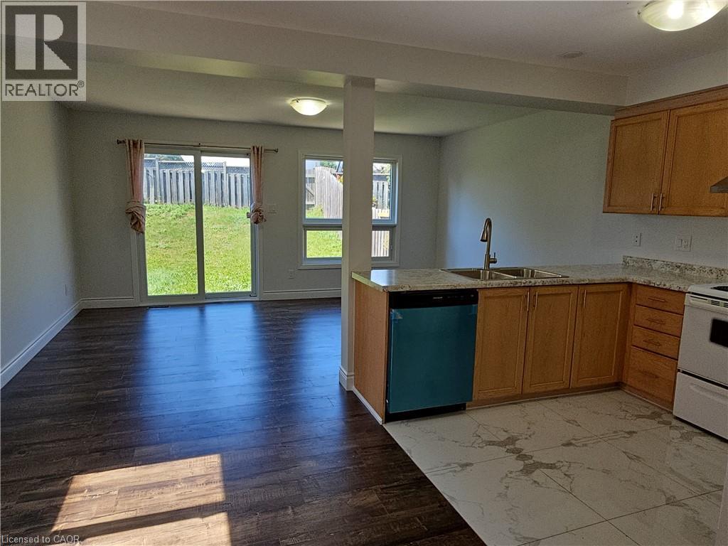 105 Activa Avenue, Kitchener, Ontario  N2E 2T3 - Photo 9 - 40855502