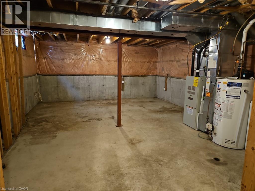 105 Activa Avenue, Kitchener, Ontario  N2E 2T3 - Photo 29 - 40855502