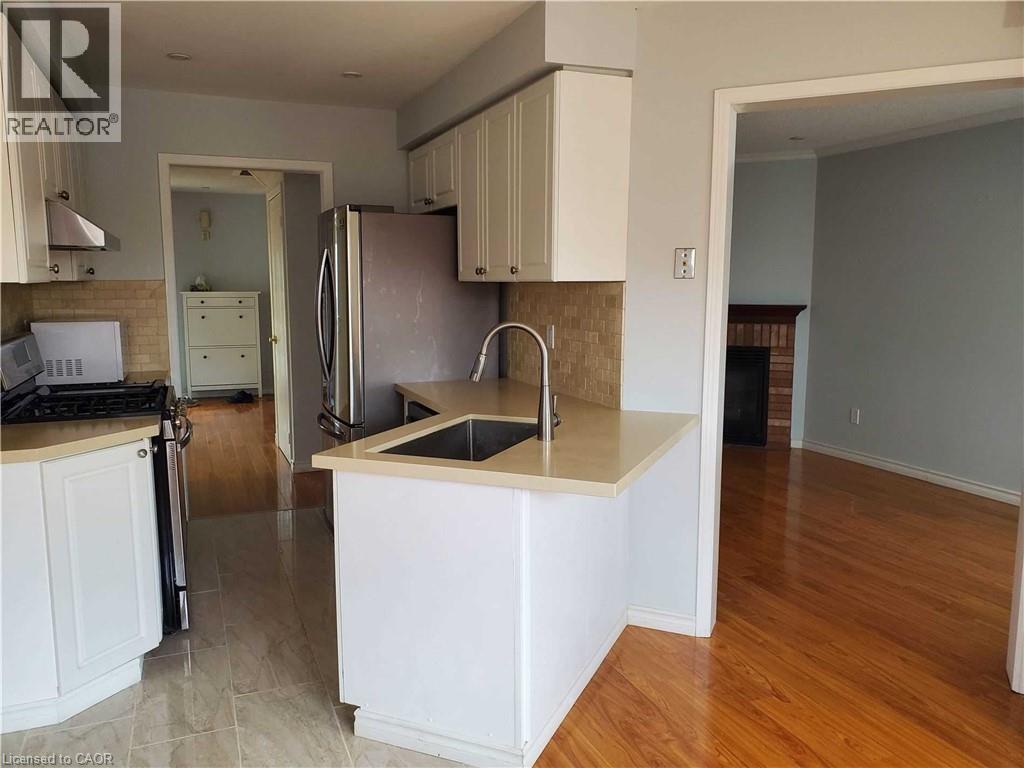 14 Newdale Place, Brampton, Ontario  L6S 5Z2 - Photo 2 - 40859990