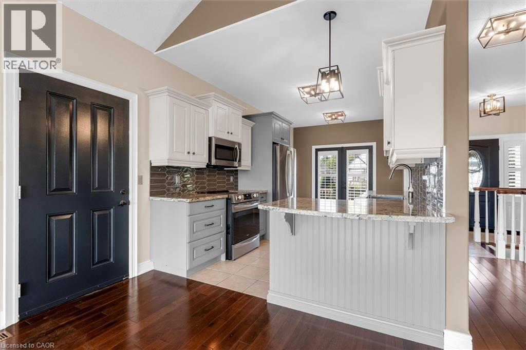 152 Sunrise Court, Ridgeway, Ontario  L0S 1N0 - Photo 9 - 40857866