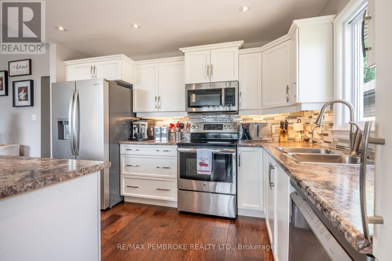 521 Gardner Crescent, Petawawa, Ontario  K8H 0C4 - Photo 16 - X13750758