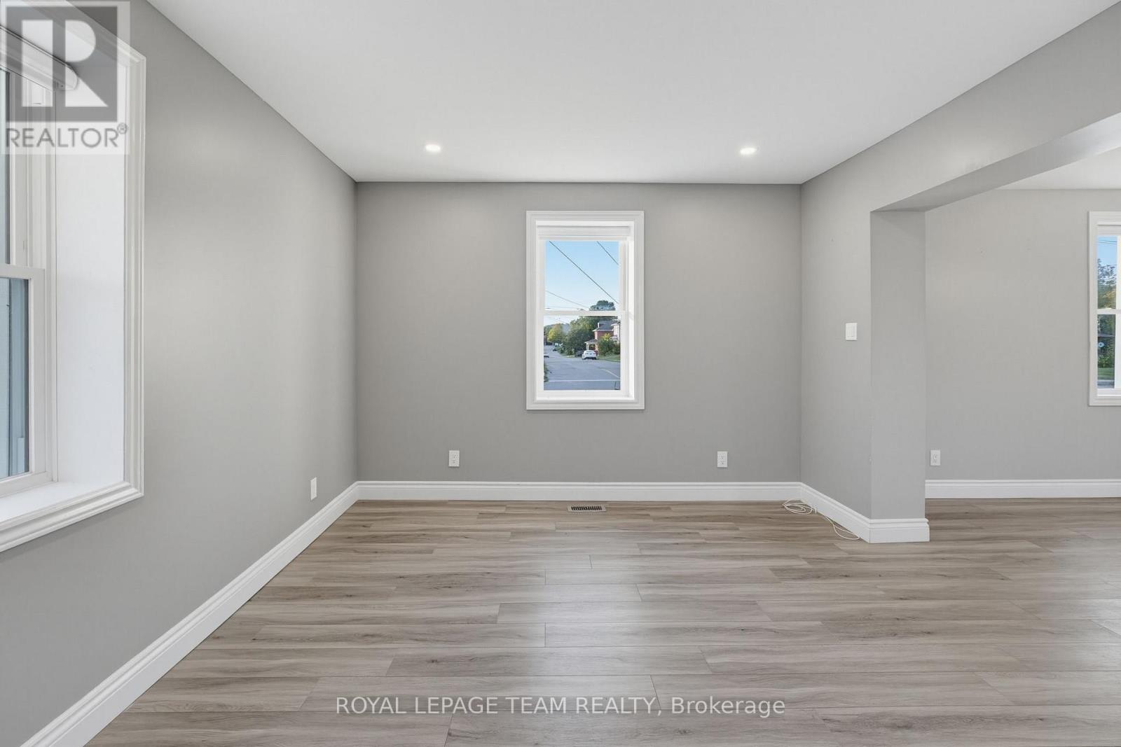 81 Bank Street S, Renfrew, Ontario  K7V 2E7 - Photo 14 - X13750750