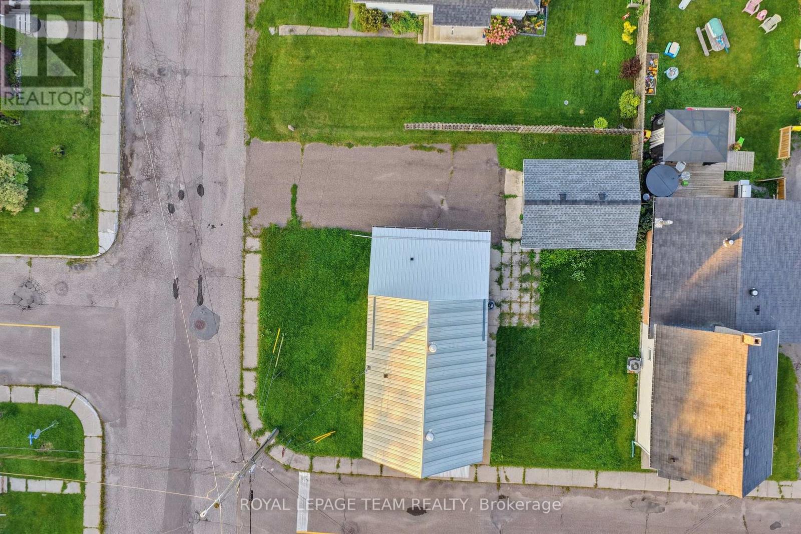 81 Bank Street S, Renfrew, Ontario  K7V 2E7 - Photo 30 - X13750750