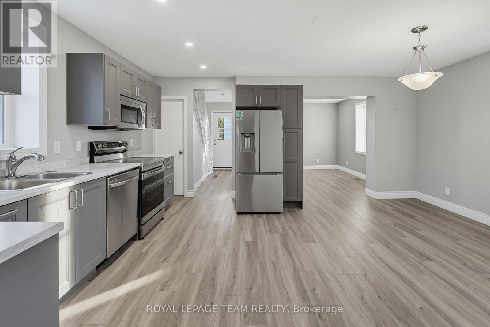 81 Bank Street S, Renfrew, Ontario  K7V 2E7 - Photo 6 - X13750750