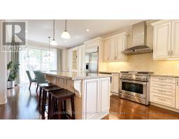 33 EARNSHAW DRIVE, Markham, Ontario