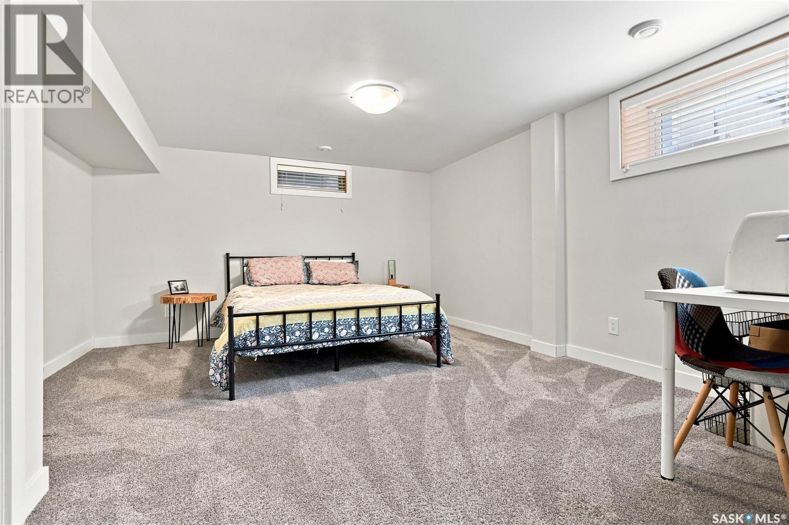 315 M AVENUE N photo 23