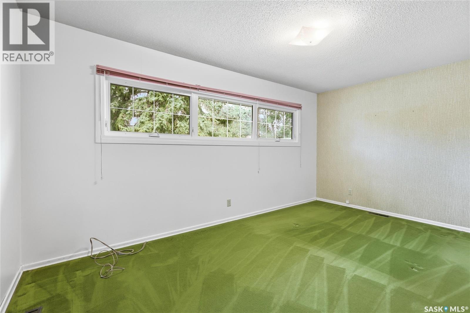 9 Dunn Place, Regina, Saskatchewan  S4S 4J4 - Photo 10 - SK047695