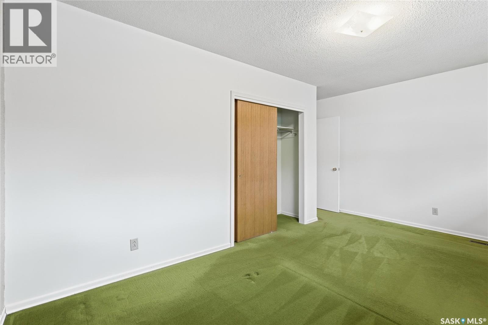 9 Dunn Place, Regina, Saskatchewan  S4S 4J4 - Photo 11 - SK047695