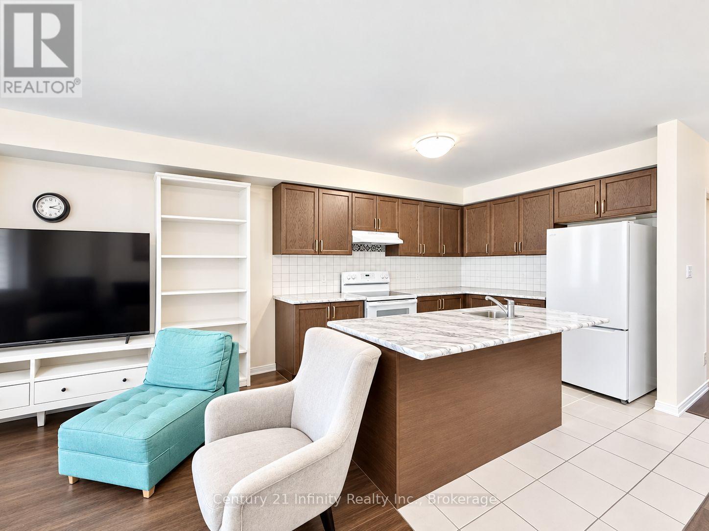 2339 Dress Circle Crescent, Oshawa, Ontario  L1L 0L8 - Photo 8 - E13750776