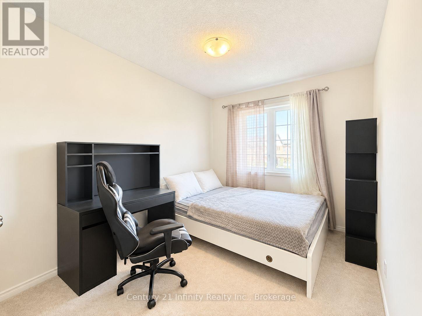 2339 Dress Circle Crescent, Oshawa, Ontario  L1L 0L8 - Photo 9 - E13750776