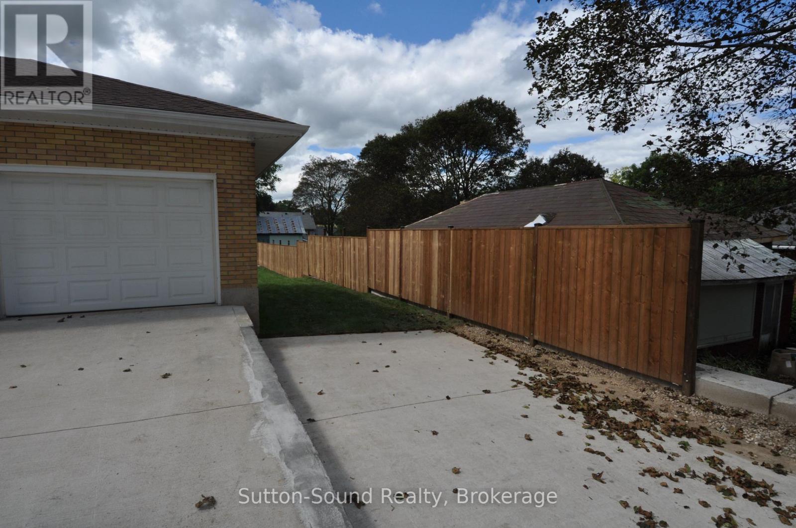 10 Brownlee Street S, South Bruce, Ontario  N0G 2S0 - Photo 41 - X13455538