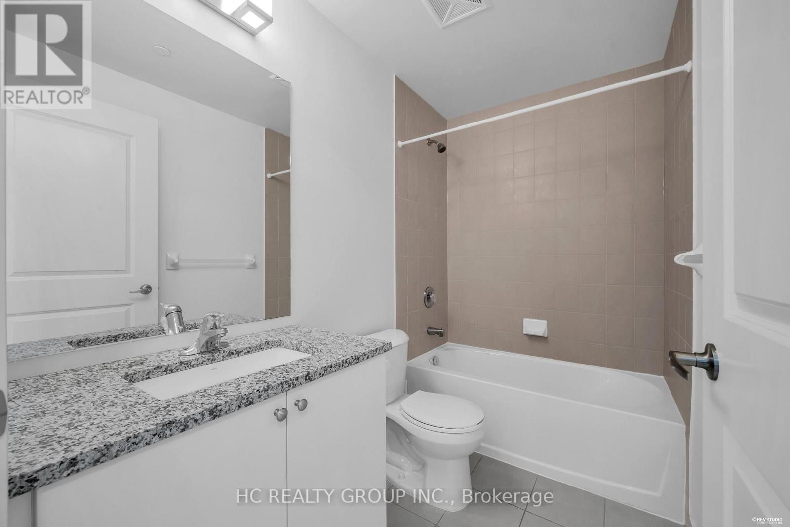 2915 - 4955 Yonge St, Toronto, Ontario  M2N 0L8 - Photo 21 - C13750800