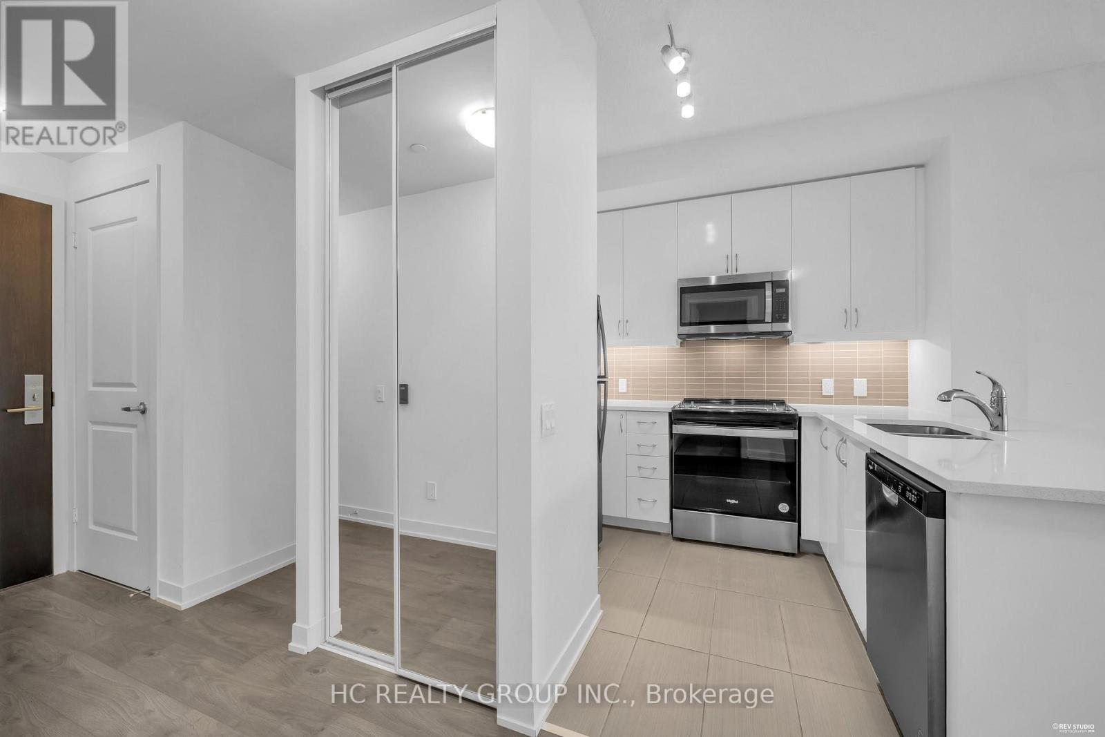 2915 - 4955 Yonge St, Toronto, Ontario  M2N 0L8 - Photo 7 - C13750800