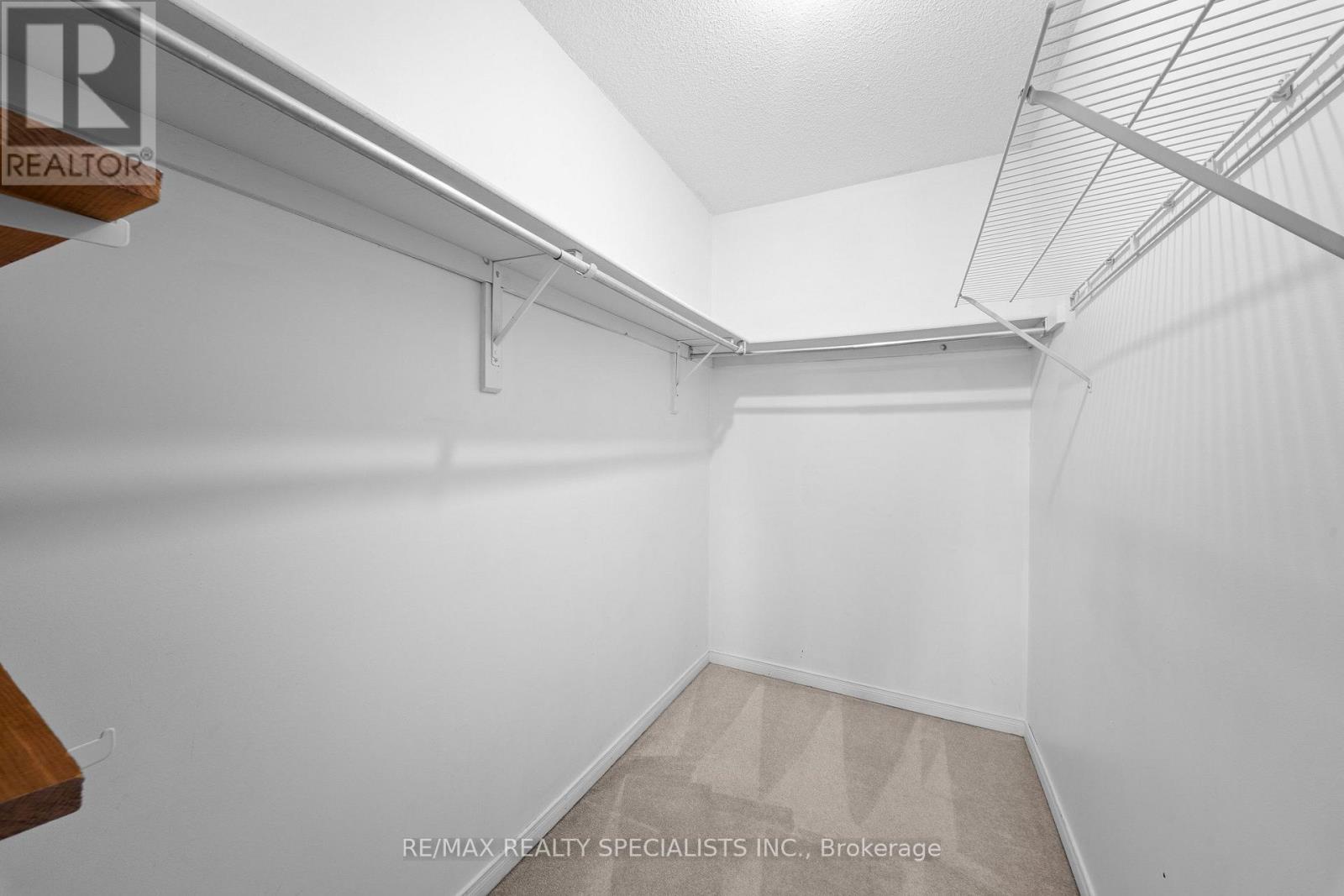 6386 Longspur Road, Mississauga, Ontario  L5N 6H1 - Photo 20 - W13750778