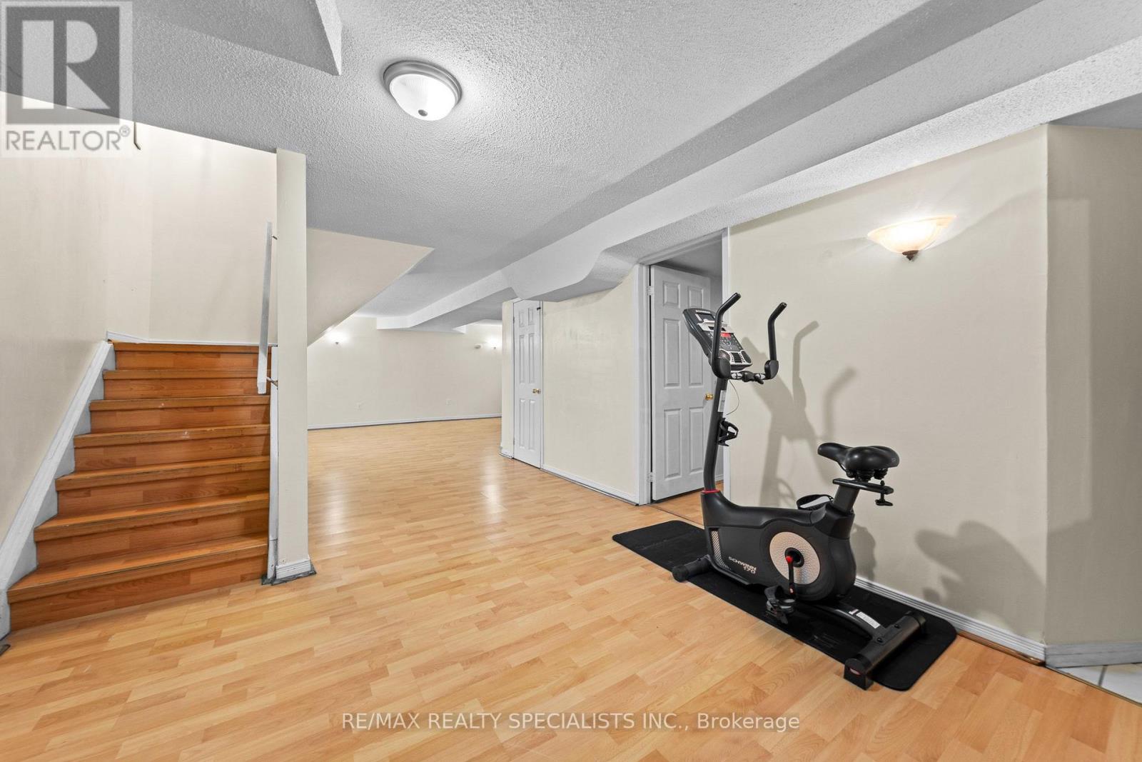 6386 Longspur Road, Mississauga, Ontario  L5N 6H1 - Photo 24 - W13750778