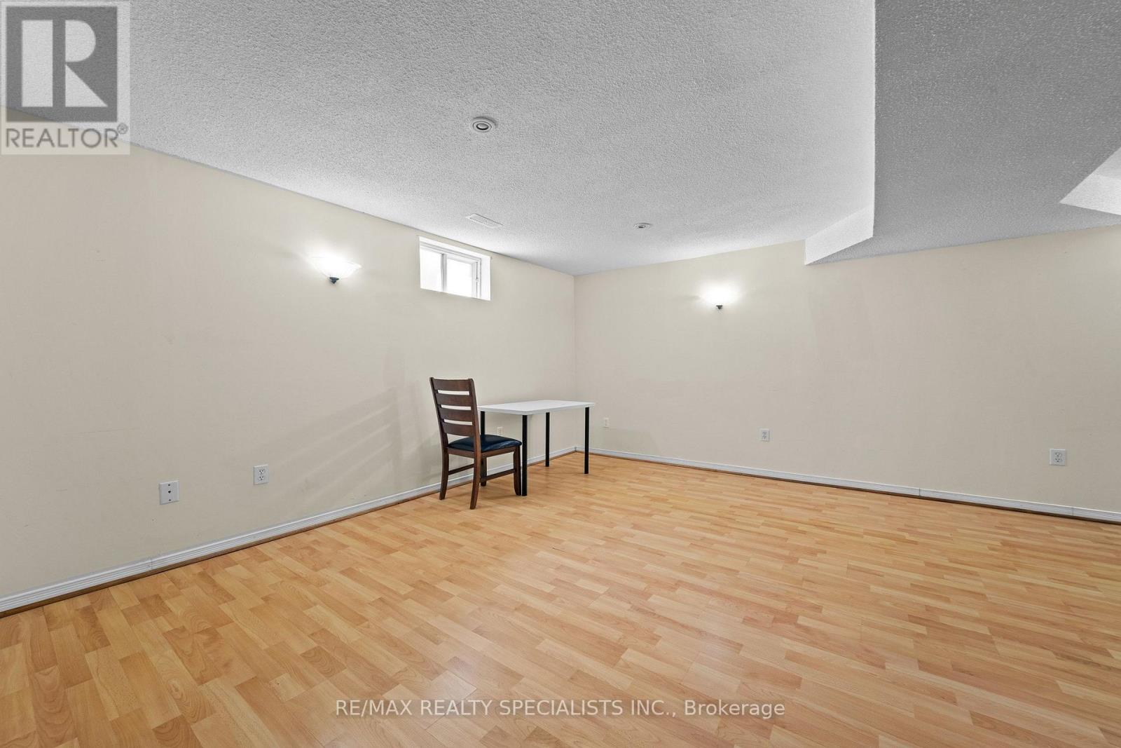 6386 Longspur Road, Mississauga, Ontario  L5N 6H1 - Photo 25 - W13750778