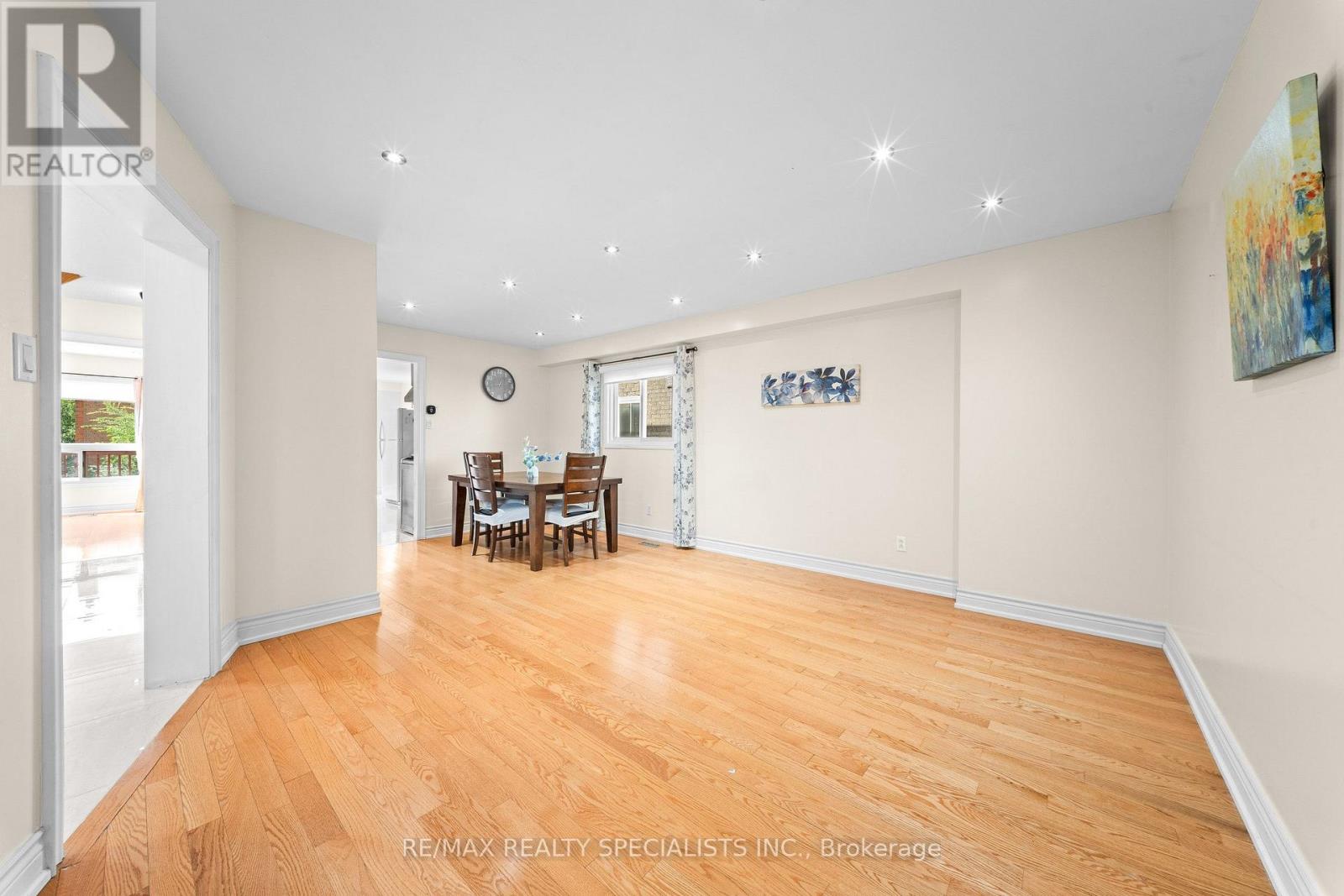 6386 Longspur Road, Mississauga, Ontario  L5N 6H1 - Photo 36 - W13750778