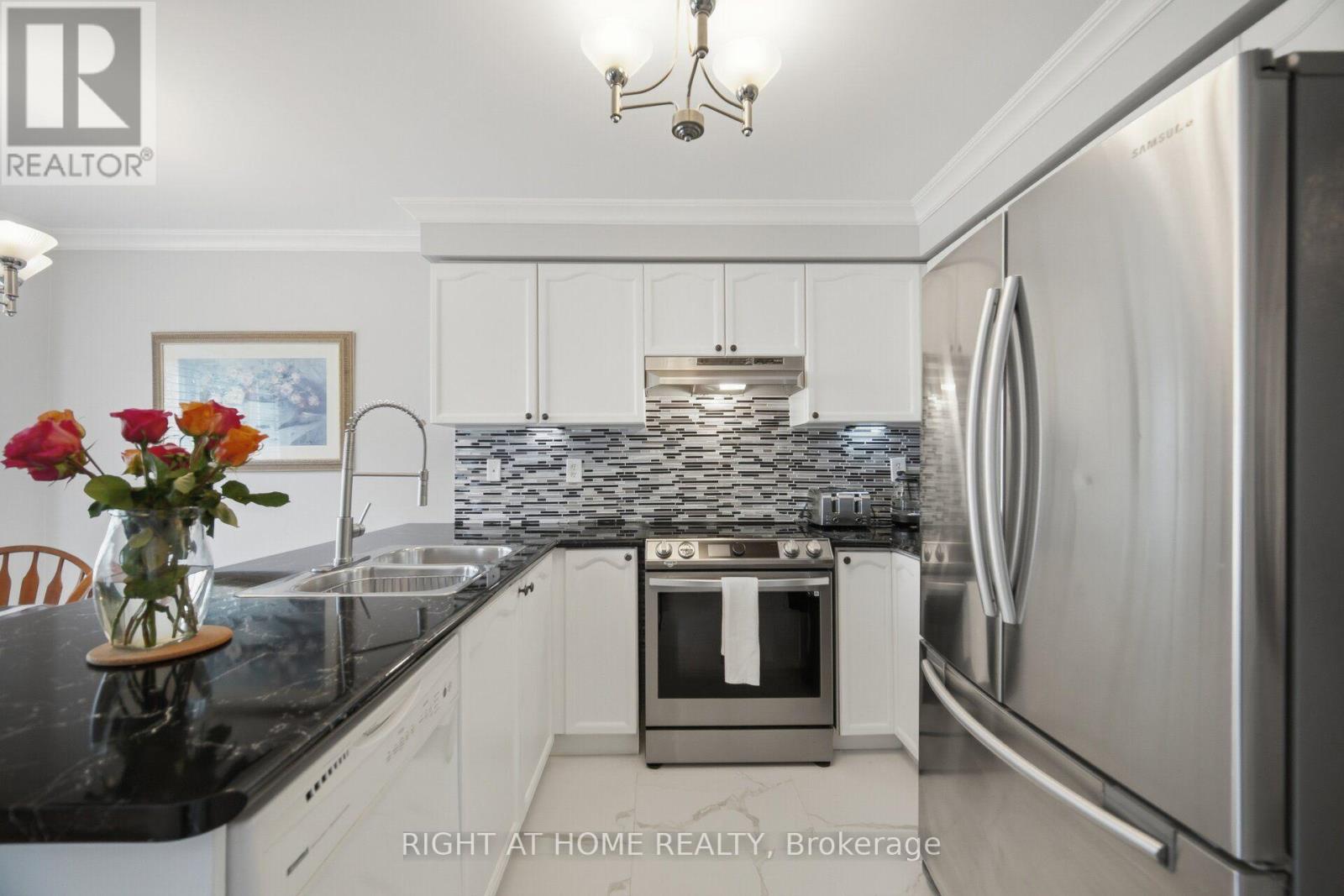 475 Collis Court, Milton, Ontario  L9T 5N1 - Photo 12 - W13750792