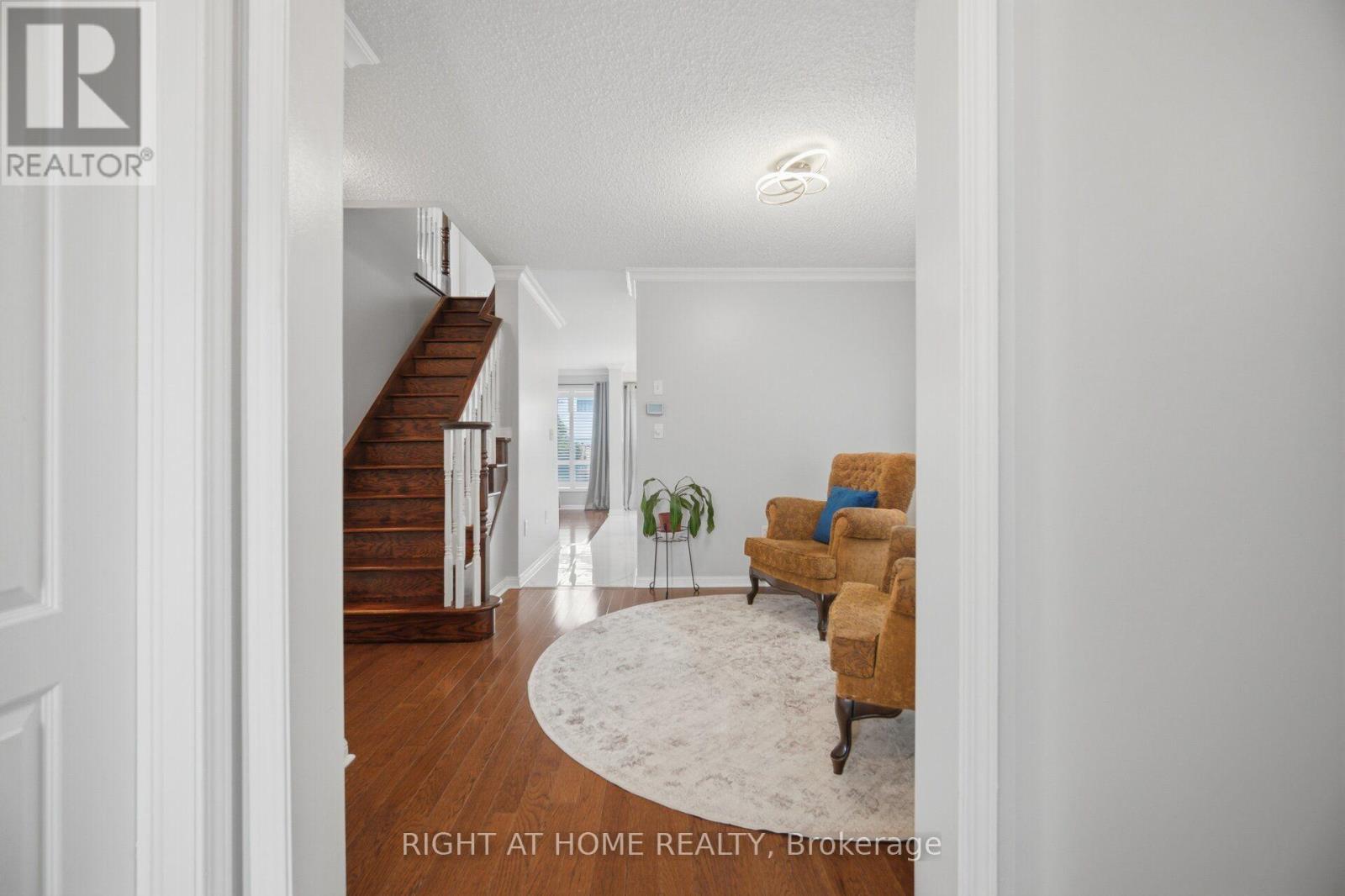 475 Collis Court, Milton, Ontario  L9T 5N1 - Photo 6 - W13750792
