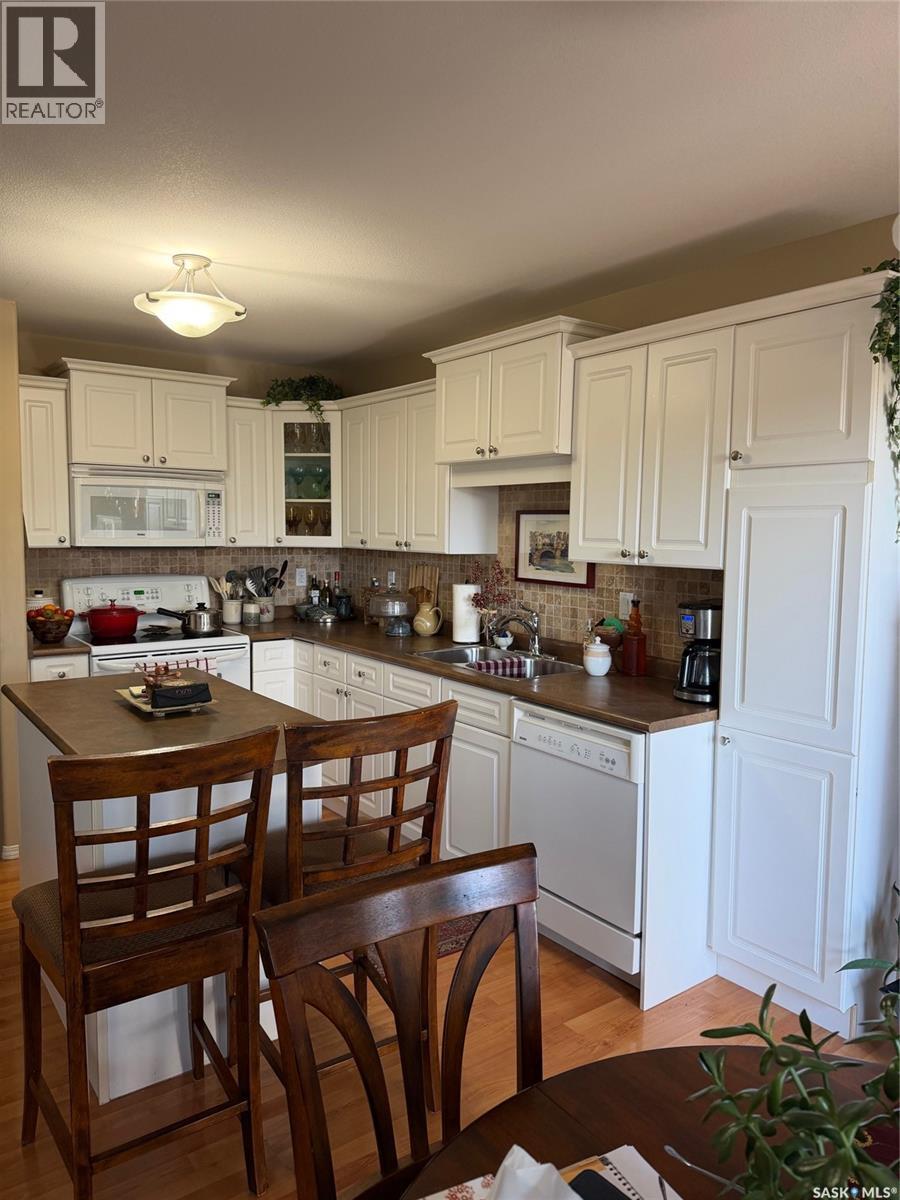121 445 Bayfield Crescent, Saskatoon, Saskatchewan  S7V 1J1 - Photo 6 - SK047689