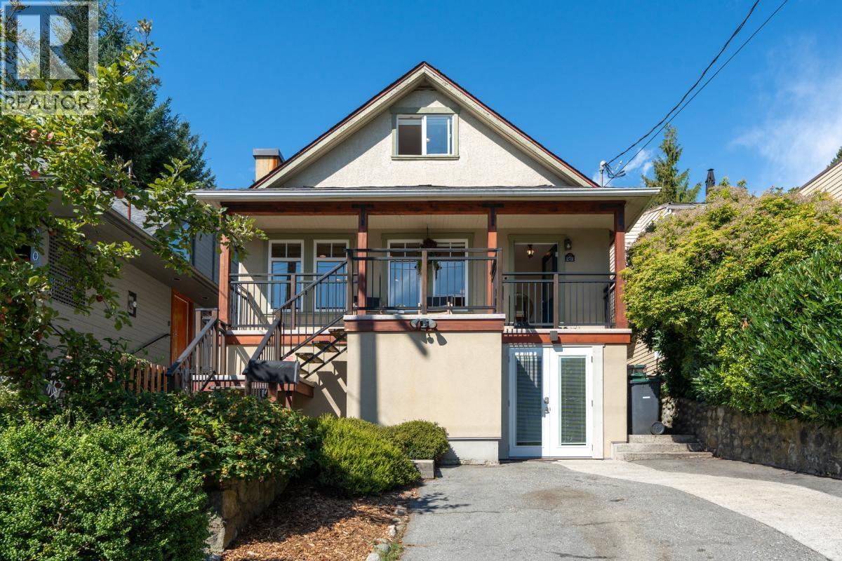 272 E OSBORNE ROAD, north vancouver, British Columbia