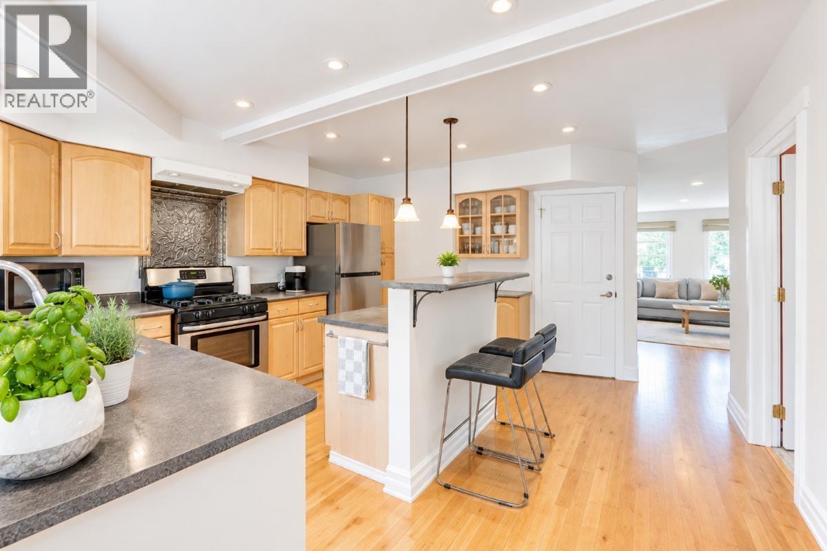 272 E Osborne Road, North Vancouver, British Columbia V7N 1M1 - Photo 13 - R3160974