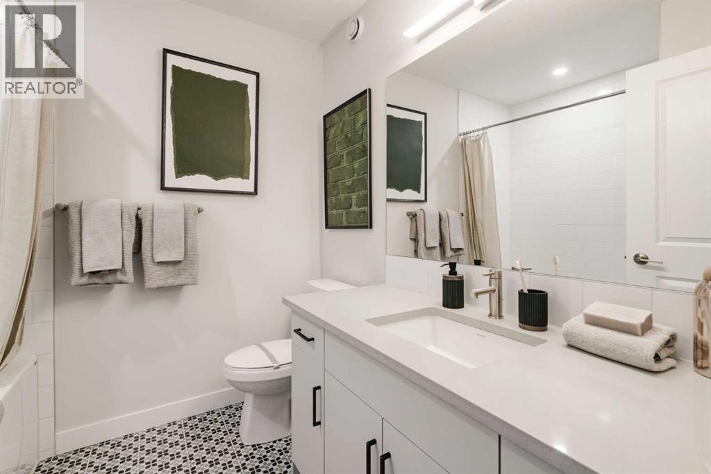 708 Sovereign Common SW, Calgary, Alberta  T3C 3Y3 - Photo 33 - A2312297