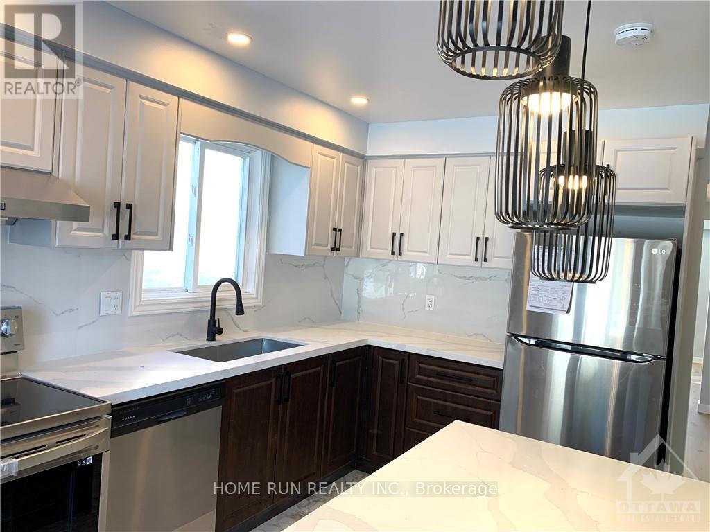 1201 St Moritz Court, Ottawa, Ontario  K1C 2B2 - Photo 2 - X13750818