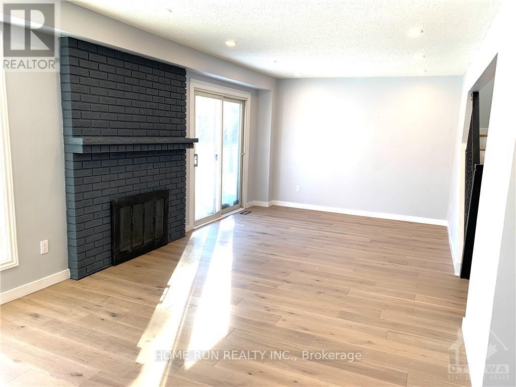 1201 St Moritz Court, Ottawa, Ontario  K1C 2B2 - Photo 5 - X13750818