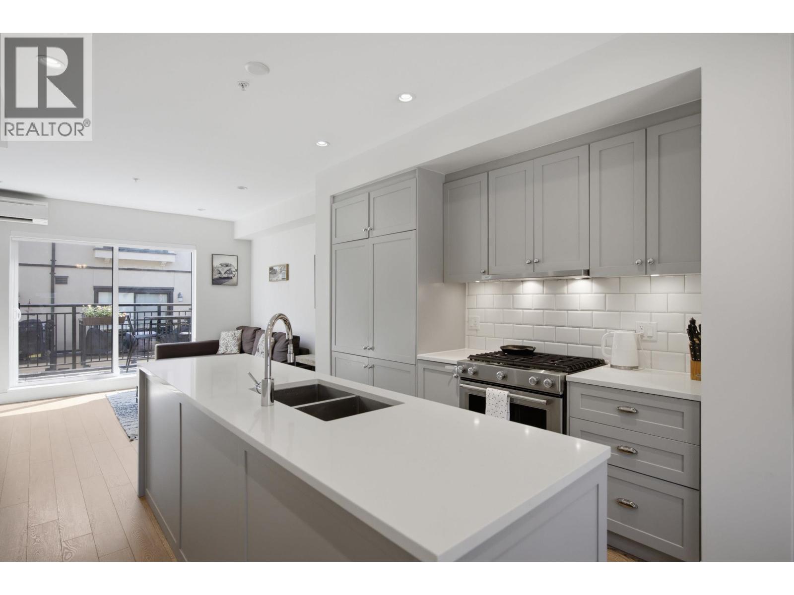 4354 Knight Street, Vancouver, British Columbia  V5N 3M5 - Photo 14 - R3161957