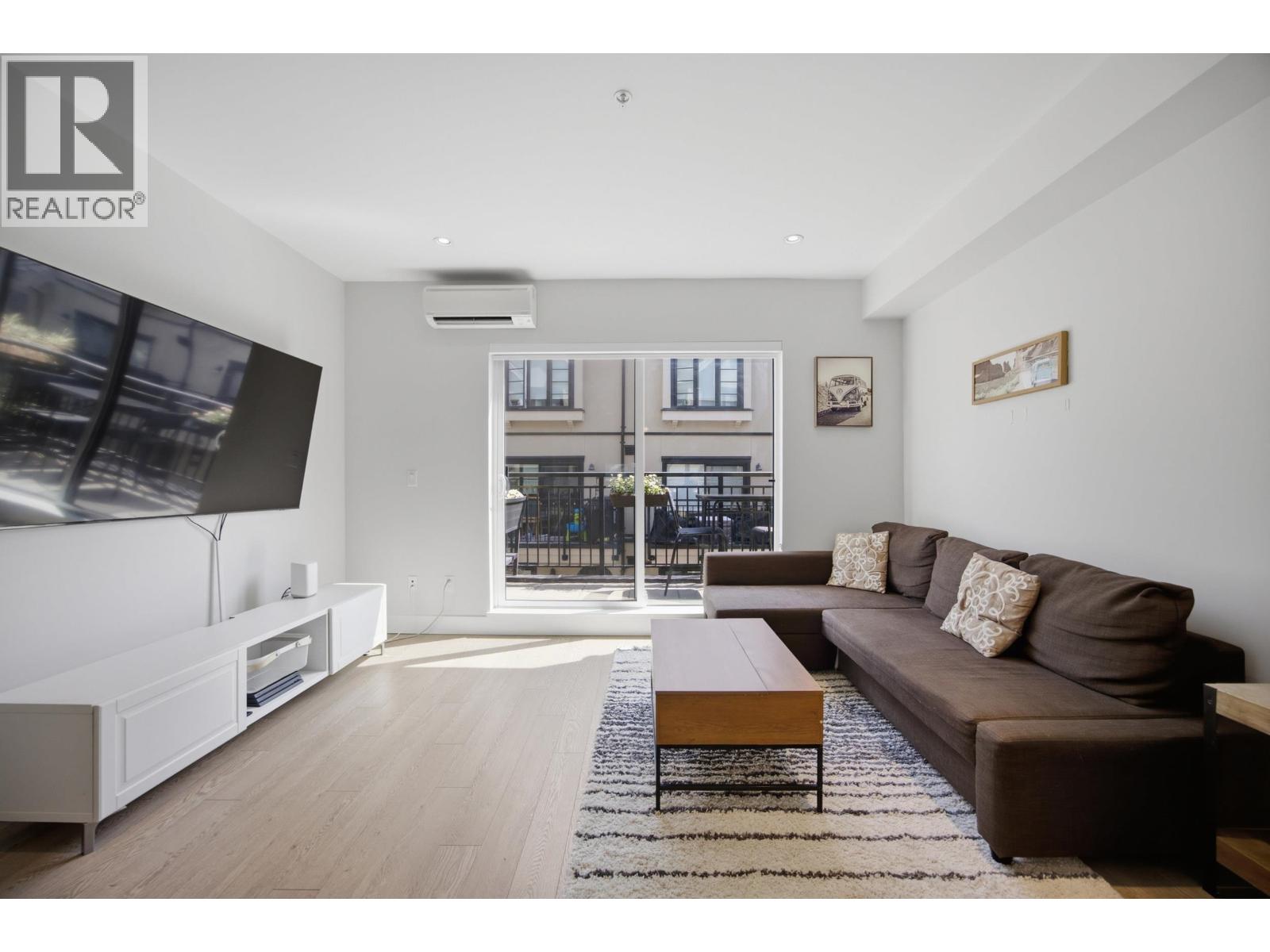 4354 Knight Street, Vancouver, British Columbia  V5N 3M5 - Photo 6 - R3161957