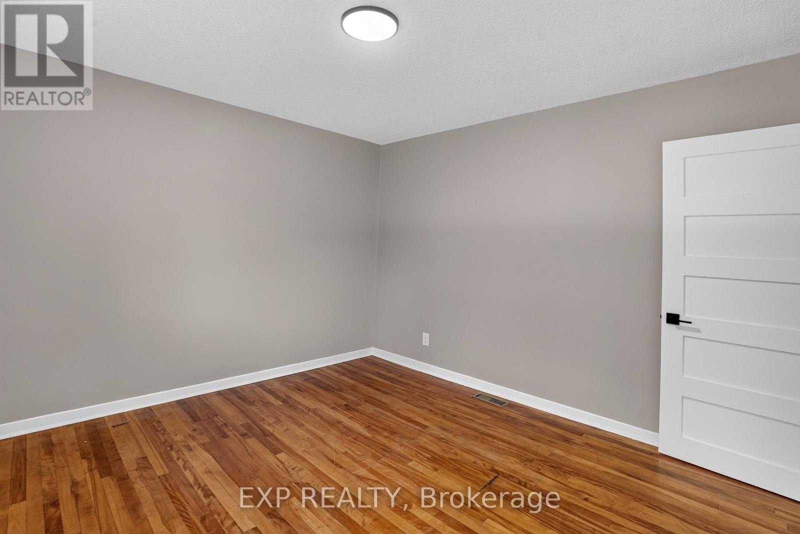 137 Grenfell Crescent, Ottawa, Ontario  K2G 0G6 - Photo 32 - X13750376