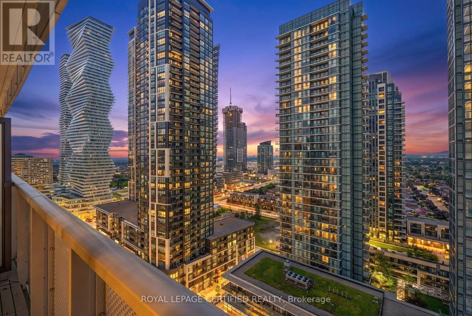 2112 - 4065 Confederation Parkway, Mississauga, Ontario  L5B 0L4 - Photo 18 - W13750826