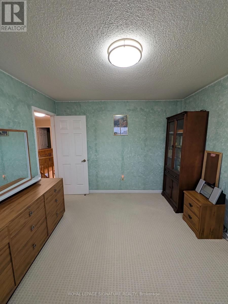 44 Bankview Circle, Toronto, Ontario M9W 6S5 - Photo 24 - W13724672