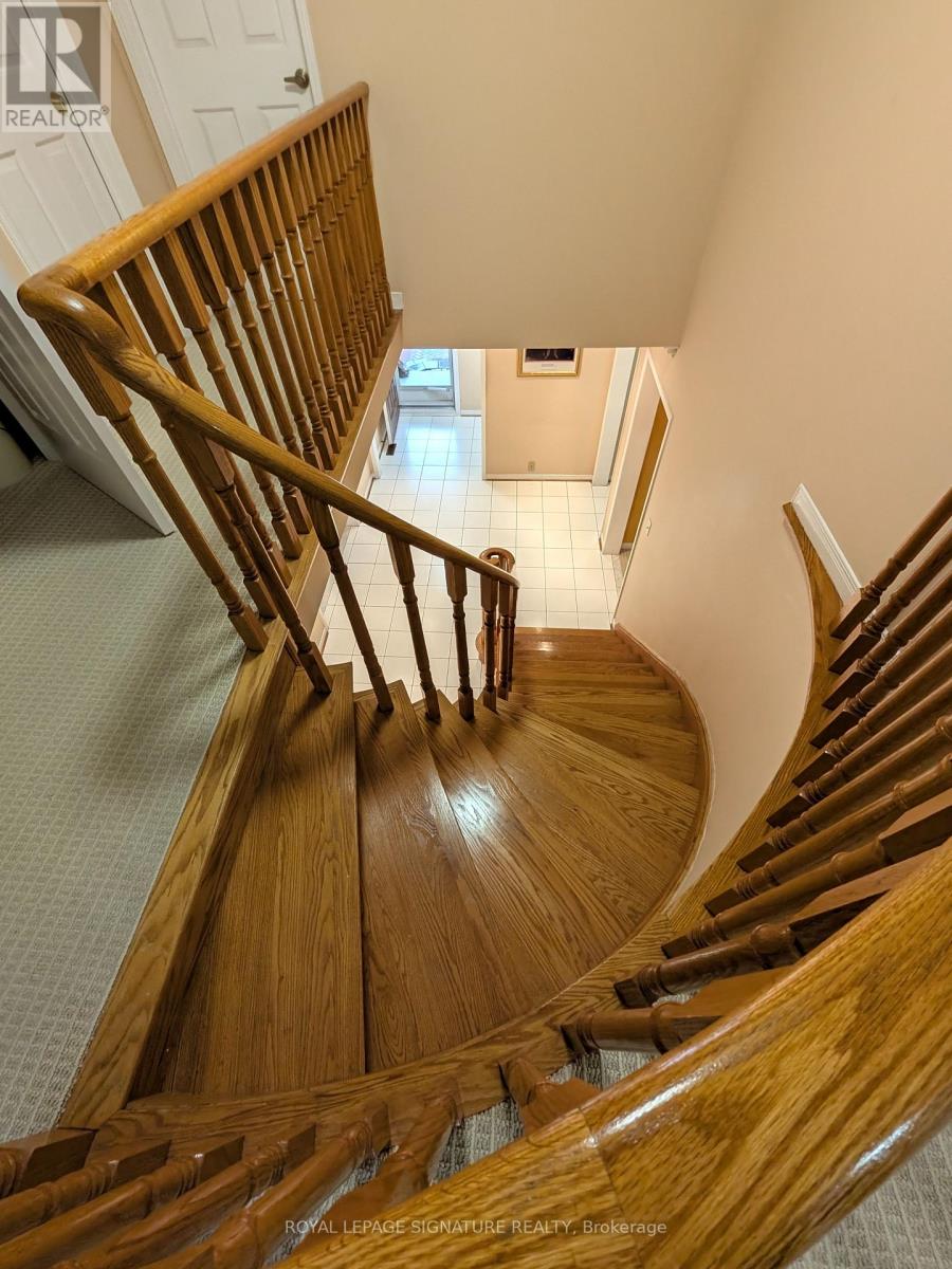 44 Bankview Circle, Toronto, Ontario M9W 6S5 - Photo 25 - W13724672