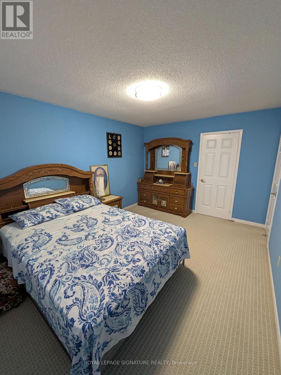44 Bankview Circle, Toronto, Ontario M9W 6S5 - Photo 27 - W13724672